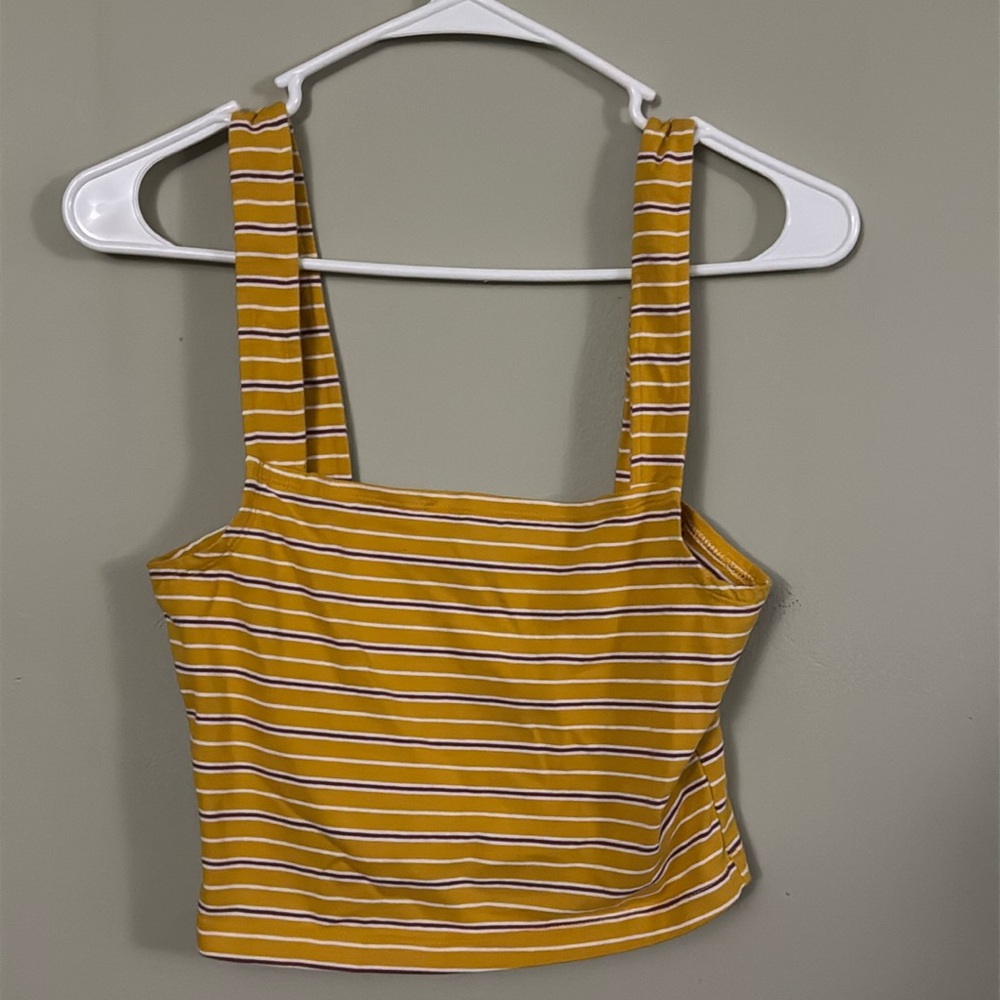 Woman’s Crop